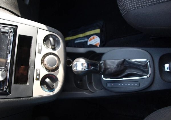 Opel Corsa cena 15900 przebieg: 167000, rok produkcji 2009 z Góra małe 781